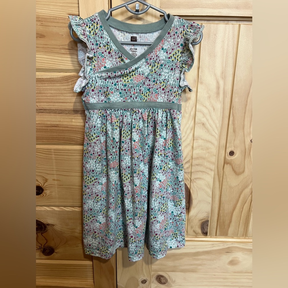 Tea Collection Floral Dress Ruffle Sleeve Girls Size 5 EUC